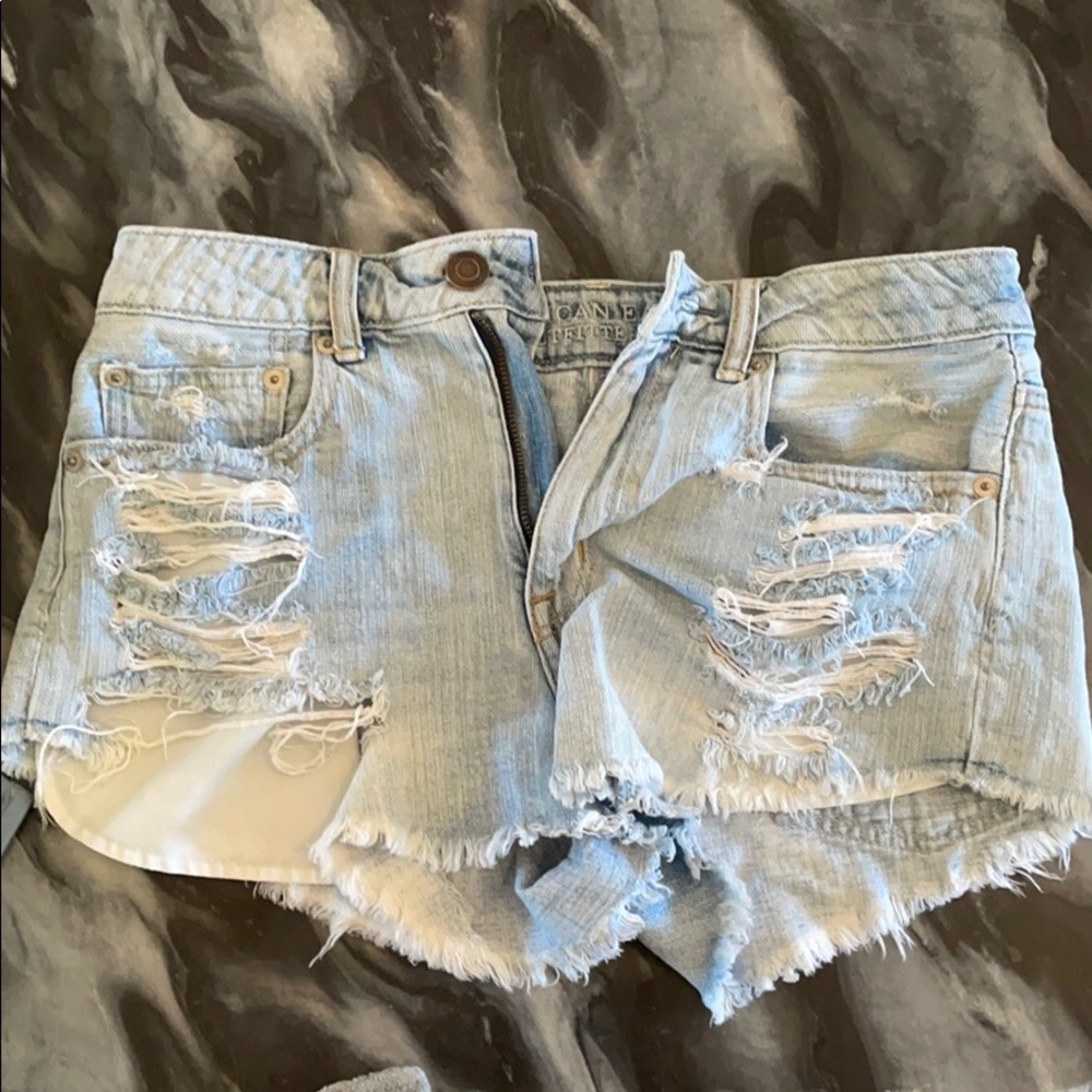 American eagle Jean shorts ripped